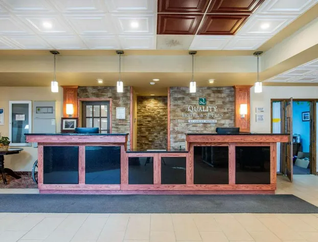 Quality Hotel & Suites hotel detail image 3