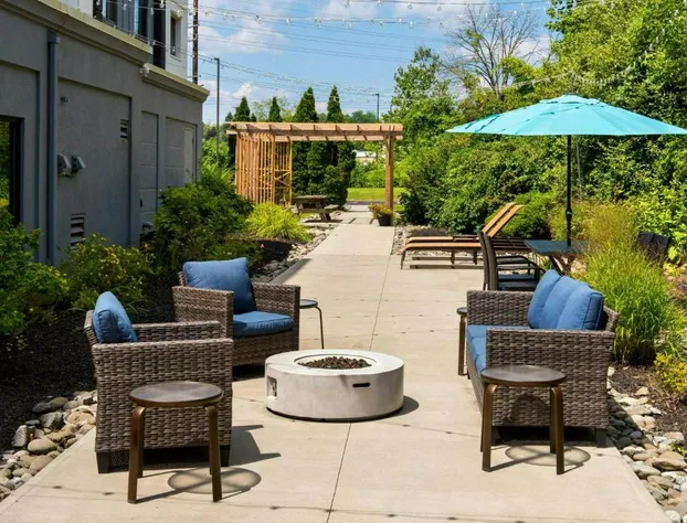 Courtyard Marriott Binghamton hotel detail image 2