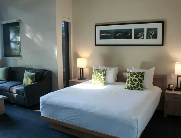 Black Rock Oceanfront Resort hotel detail image 3