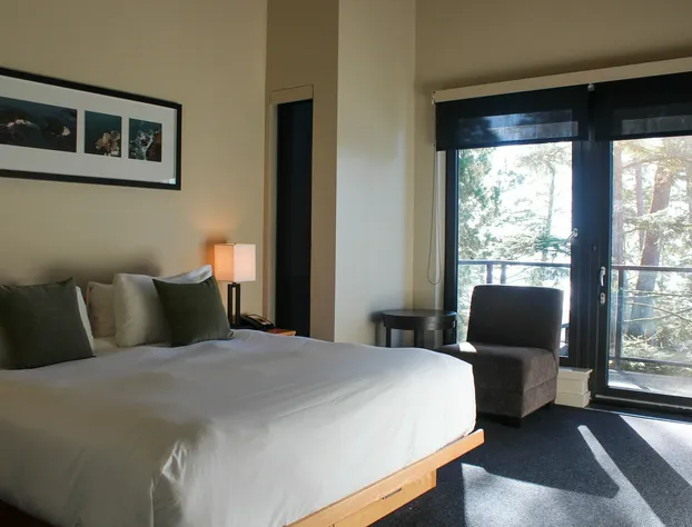 Black Rock Oceanfront Resort hotel detail image 4