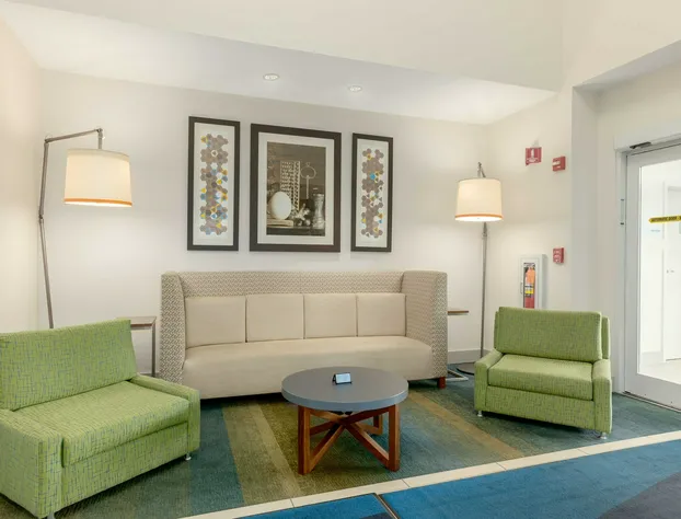 Holiday Inn Express Hotel & Suites Vestal by IHG hotel detail image 2