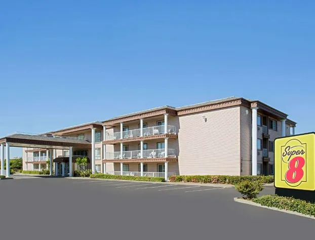 Super 8 by Wyndham Oroville hotel detail image 2