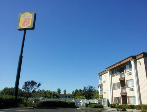 Super 8 by Wyndham Oroville hotel detail image 3