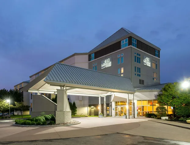 41 Lakefront Hotel, Trademark Collection By Wyndham hotel detail image 2