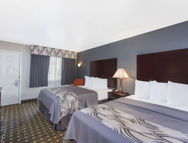 Days Inn by Wyndham Ennis hotel detail image 3