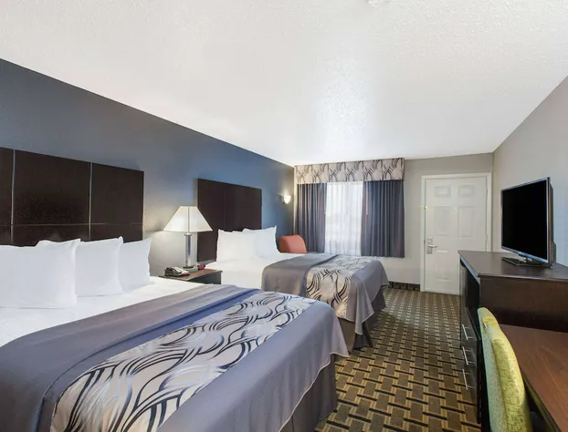 Days Inn by Wyndham Ennis hotel detail image 4