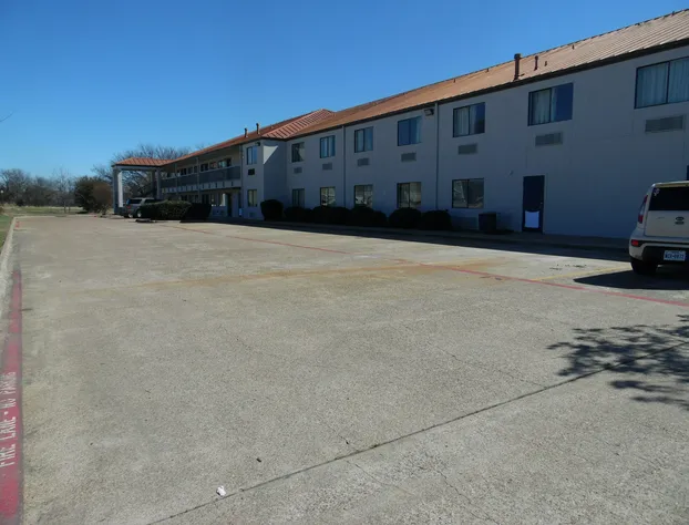 Motel 6 Ennis, TX hotel detail image 4