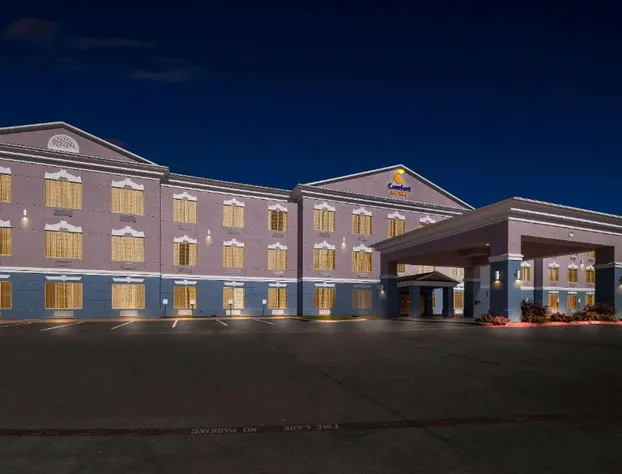 Comfort Suites Roanoke - Fort Worth North hotel detail image 1