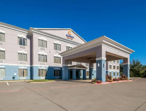 Comfort Suites Roanoke - Fort Worth North hotel detail image 3