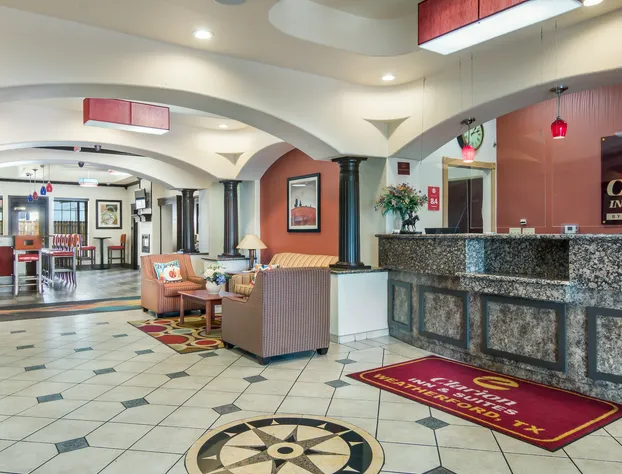 Clarion Inn & Suites Weatherford South hotel detail image 3