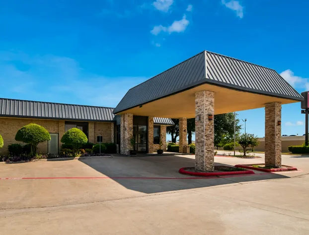 Red Roof Inn & Conference Center McKinney hotel detail image 2