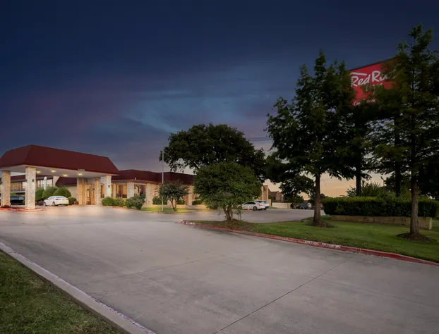 Red Roof Inn & Conference Center McKinney hotel detail image 4