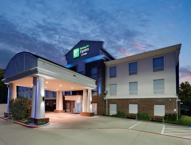 Holiday Inn Express Hotel & Suites Cleburne by IHG hotel detail image 1