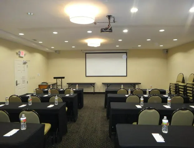 Candlewood Suites Decatur Medical Center by IHG hotel detail image 2