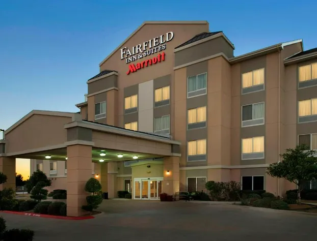 Fairfield Inn & Suites Weatherford hotel detail image 1