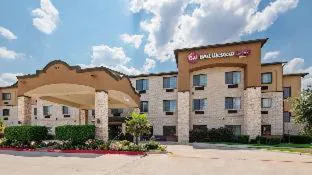 Best Western Plus Mansfield Inn & Suites hotel detail image 1