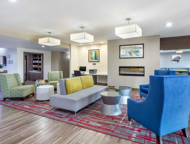 Best Western Plus Mansfield Inn & Suites hotel detail image 2