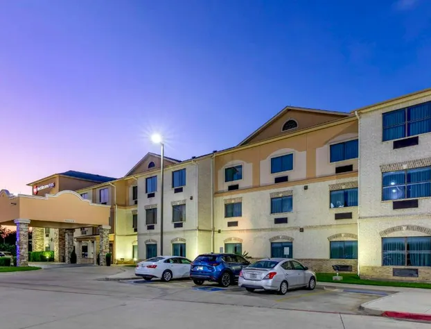 Best Western Plus Burleson Inn & Suites hotel detail image 2