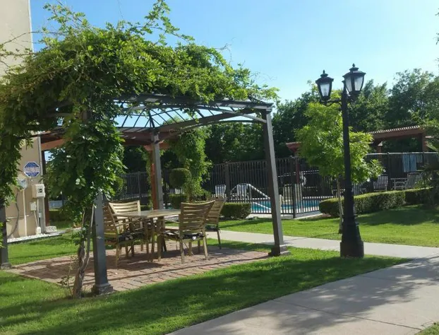 Best Western Roanoke Inn & Suites hotel detail image 2