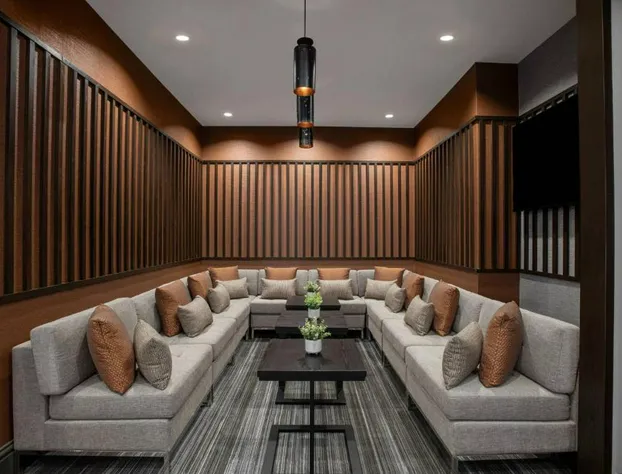 Pittsburgh Marriott North hotel detail image 2