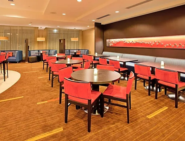 Courtyard by Marriott Pittsburgh North/Cranberry Woods hotel detail image 2