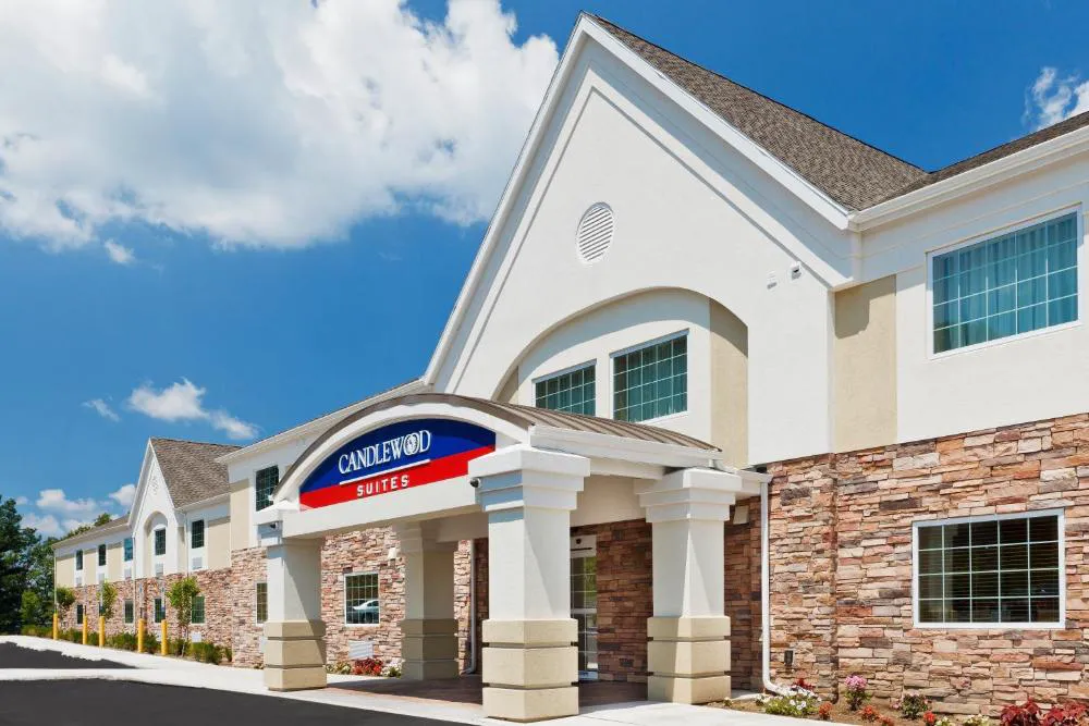 Candlewood Suites HAZLETON by IHG hotel hero