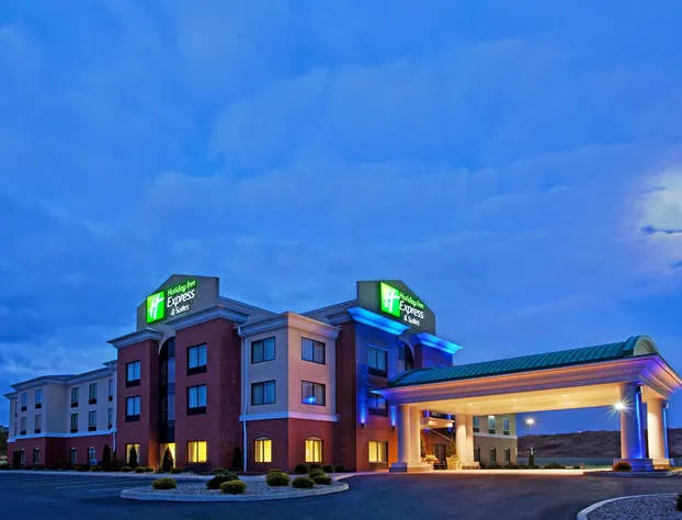 Holiday Inn Express Hotel & Suites Franklin-Oil City by IHG hotel detail image 1