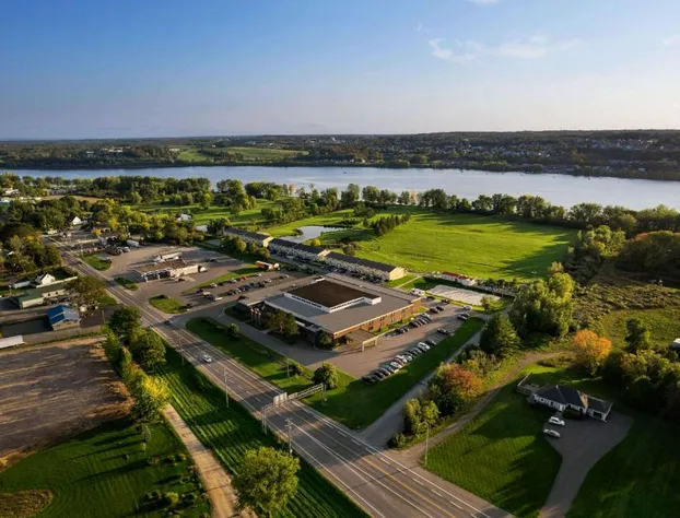 Ramada by Wyndham Fredericton hotel detail image 3