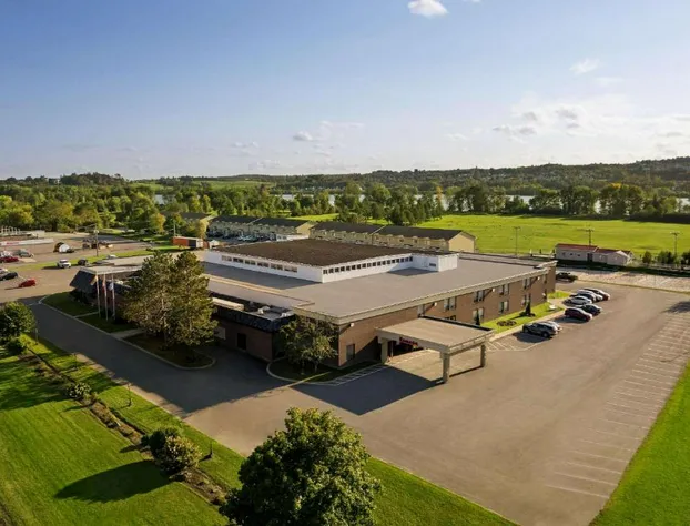 Ramada by Wyndham Fredericton hotel detail image 1