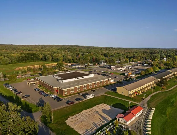 Ramada by Wyndham Fredericton hotel detail image 4