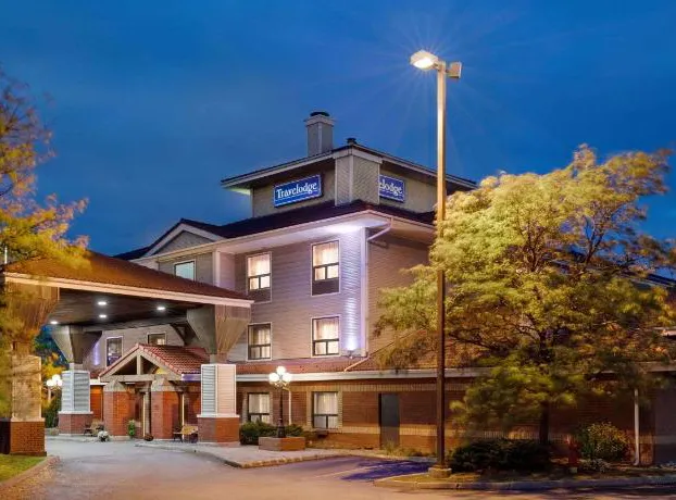 Travelodge by Wyndham Oshawa Whitby hotel detail image 3