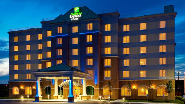 Holiday Inn Express Hotel & Suites CLARINGTON - BOWMANVILLE, an IHG Hotel hotel detail image 2