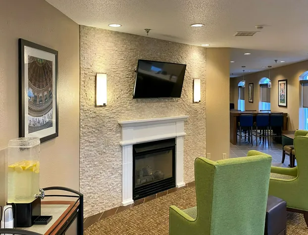 Comfort Inn DeKalb - University Area hotel detail image 2