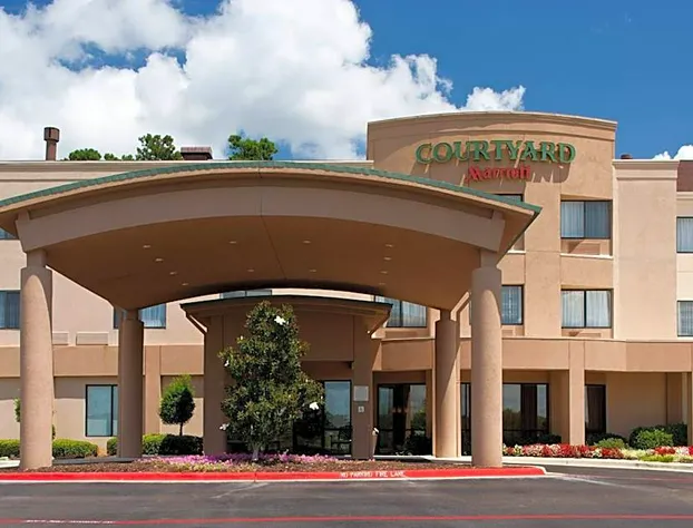 Courtyard by Marriott Texarkana hotel detail image 3