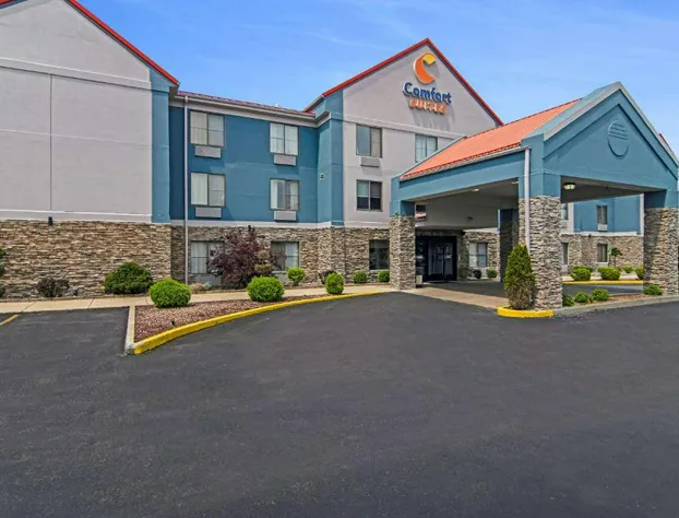 Comfort Suites near I-80 and I-94 hotel detail image 1