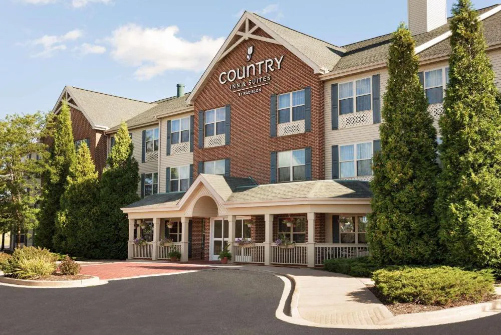 Country Inn & Suites by Radisson, Sycamore, IL hotel hero