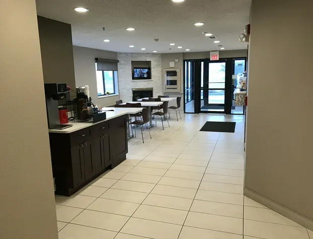 Super 8 by Wyndham Monee hotel detail image 2