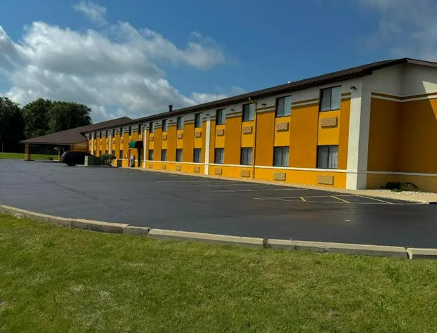 Quality Inn Sycamore - DeKalb hotel detail image 2