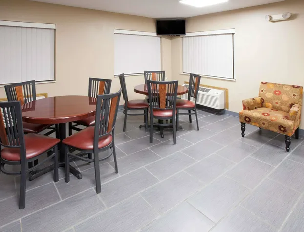 Super 8 by Wyndham Dwight hotel detail image 3