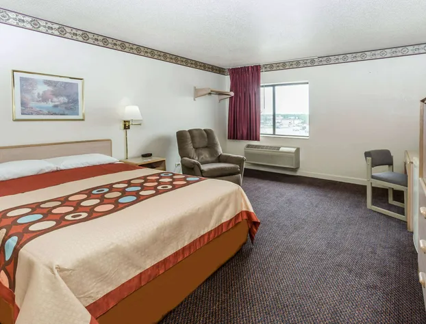 Super 8 by Wyndham Morris hotel detail image 2