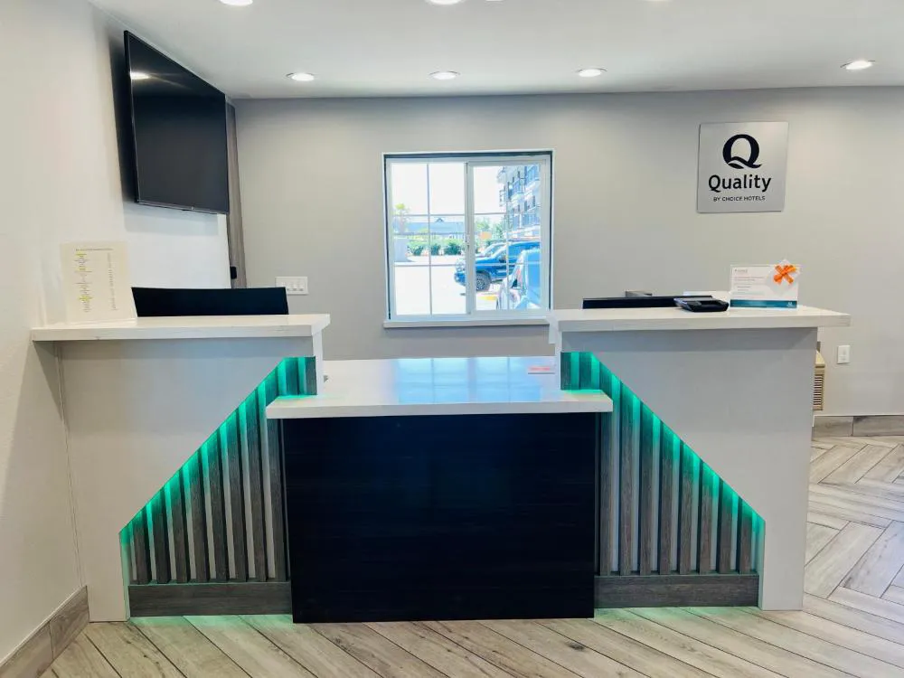 Quality Inn Tracy I-205 hotel hero