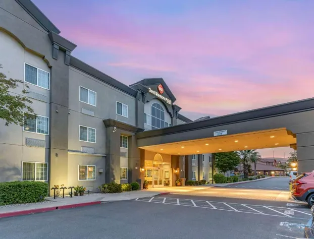 Best Western Plus Vineyard Inn hotel detail image 1