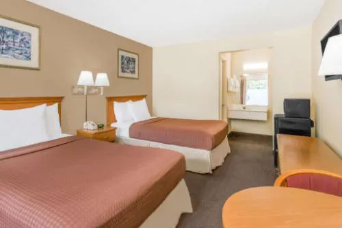 Days Inn by Wyndham Christiansburg hotel detail image 3