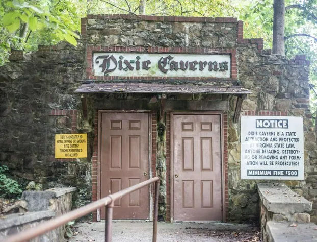 Super 8 by Wyndham Christiansburg/Blacksburg Area hotel detail image 3