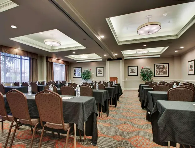 Hampton Inn Warner Robins hotel detail image 2