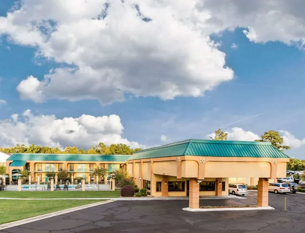 Quality Inn Macon West hotel detail image 1