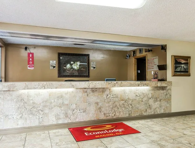 Econo Lodge Macon hotel detail image 3