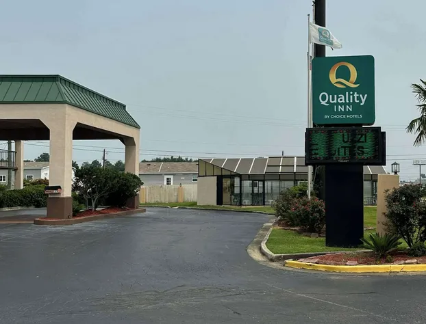 Quality Inn Byron hotel detail image 1