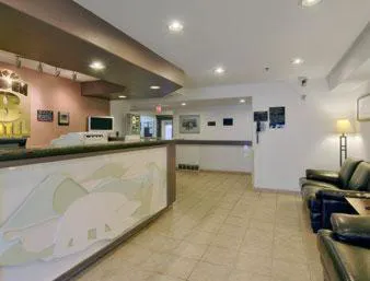 Super 8 by Wyndham Yellowknife hotel detail image 3