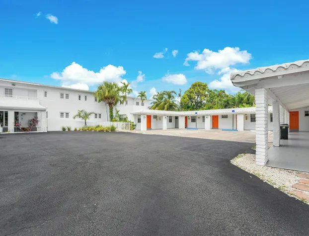 Travelodge by Wyndham Miami Biscayne Bay hotel detail image 2